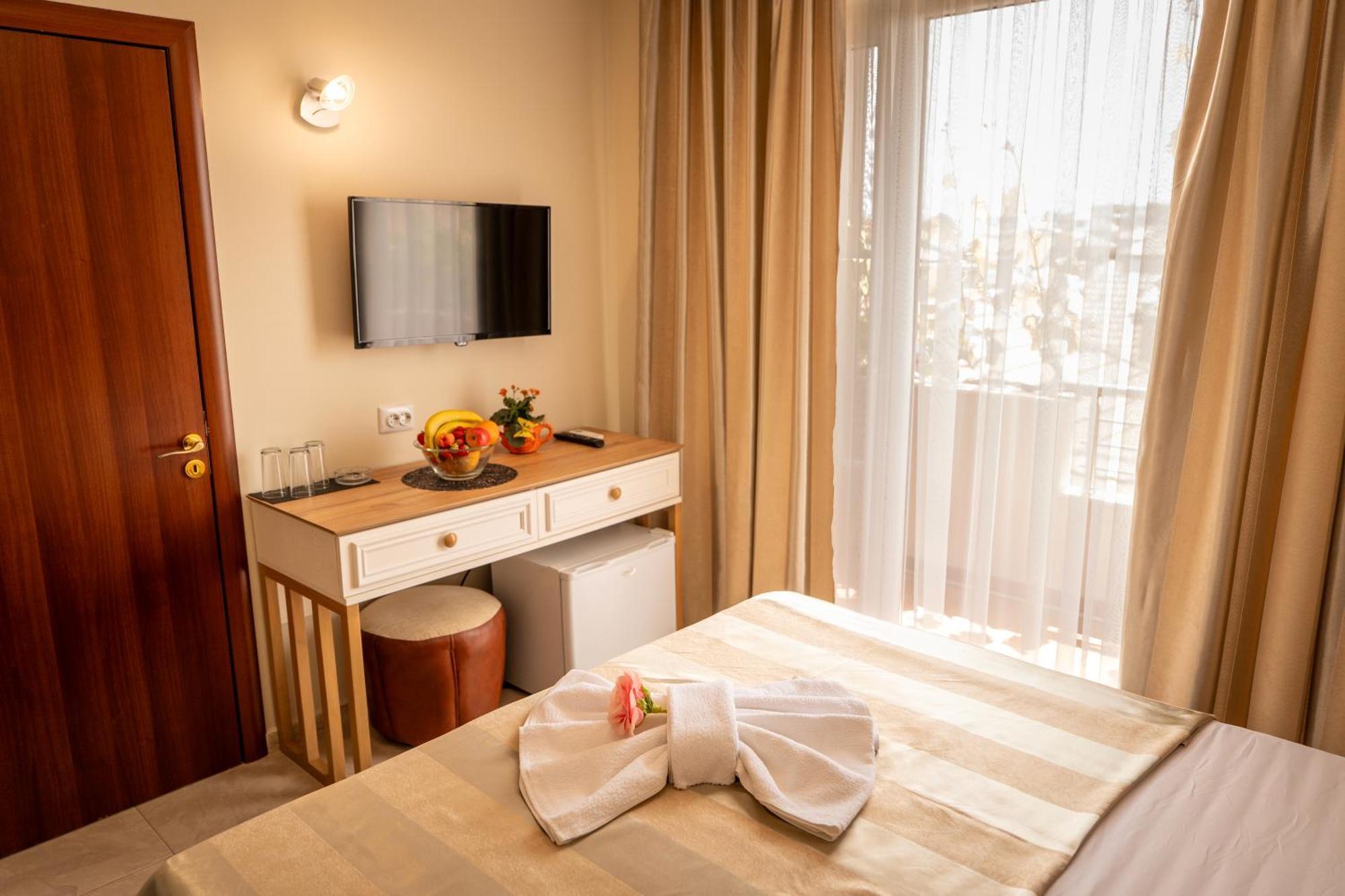 Rodos House Hotel Pomorie Luaran gambar
