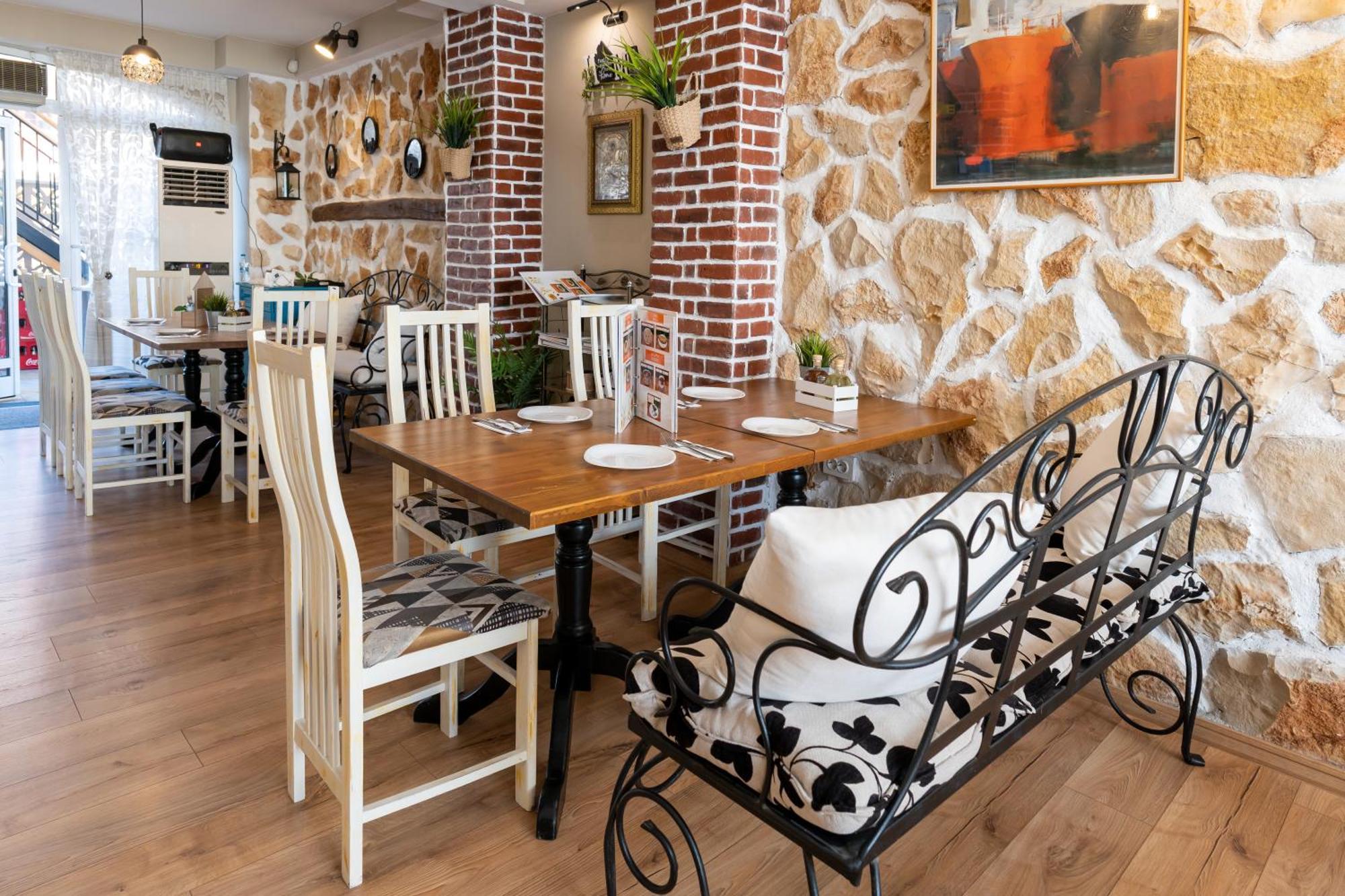 Rodos House Hotel Pomorie Luaran gambar